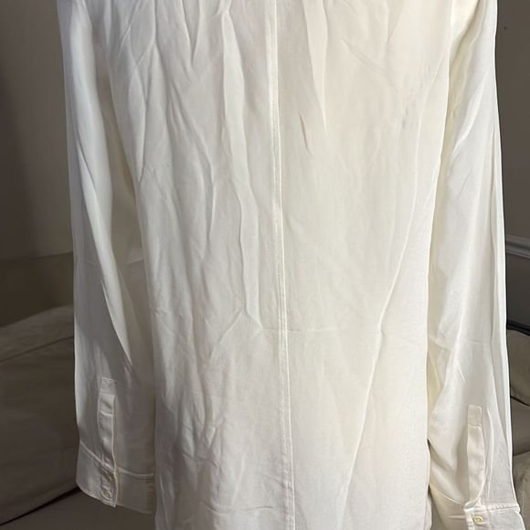 White Button-Up Blouse - Picture 4 of 8